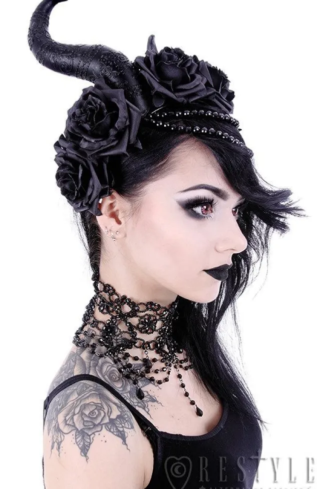 Restyle Big Black victorian beaded choker "BURLESQUE"
