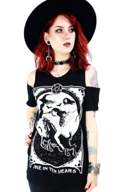 Restyle Black cold shoulder withes T-shirt Me in Ten Years