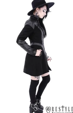 Restyle Black winter jacket with pockets, detachable hood 