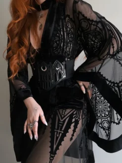 Restyle CATHEDRALIS SHEER ROBE