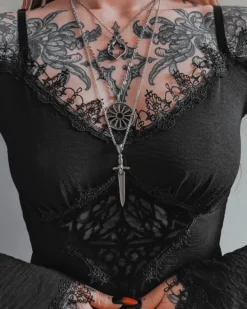 Restyle DELPHYNE LONG SLEEVE TOP