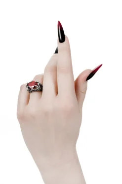 Restyle FALSE IDOLS RING