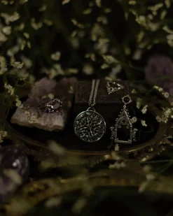 Restyle FALSE IDOLS RING