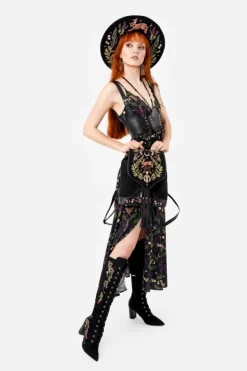 Restyle WILDERWOOD MAXI DRESS
