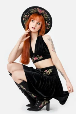 Restyle WOODLAND BLOOM HALTERNECK TOP